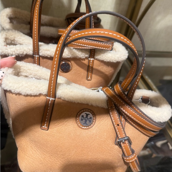 Tory Burch Shearling Mini Tote 170269 Taupe - Picture 2 of 4